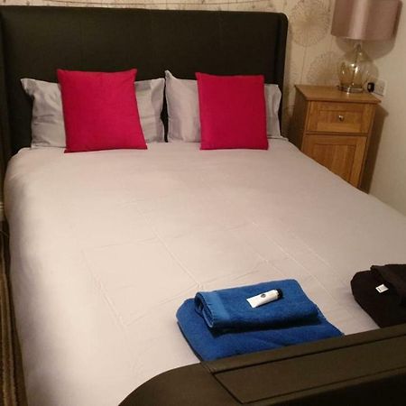139 Breckside Park B&B Liverpool Buitenkant foto